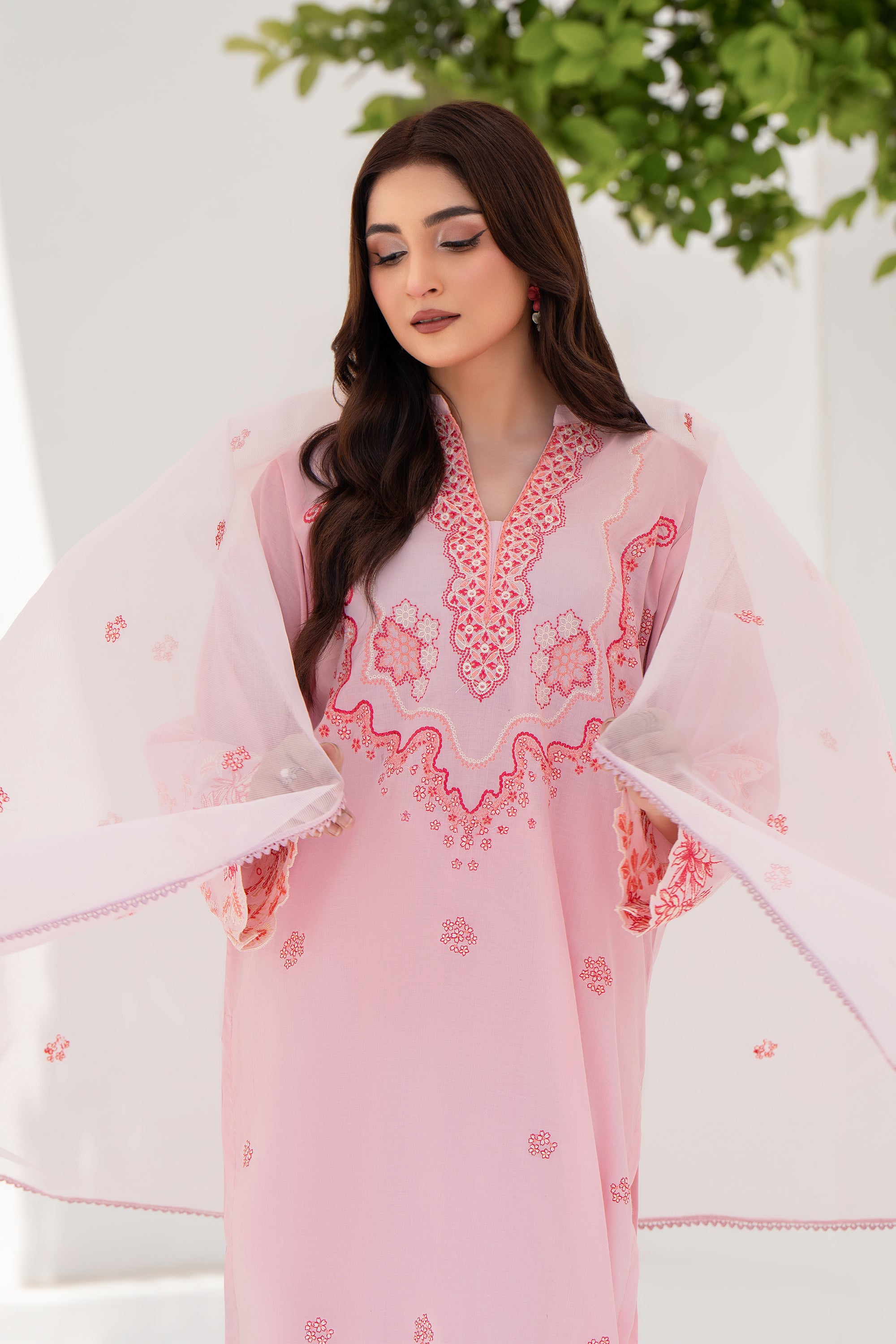 Lotous - 3 Piece Embroidered Lawn Suit