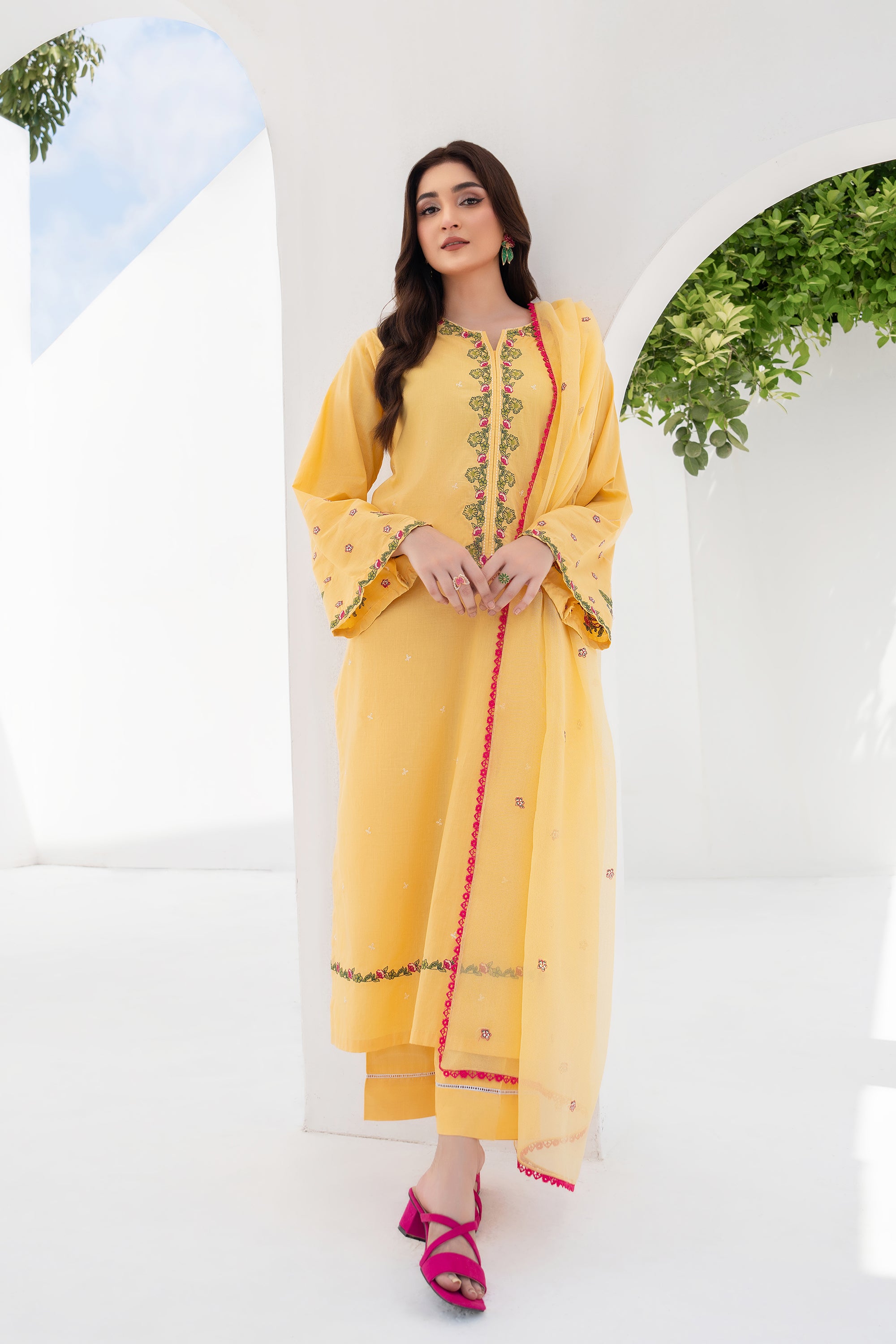 Daffodil - 3 Piece Embroidered Lawn Suit