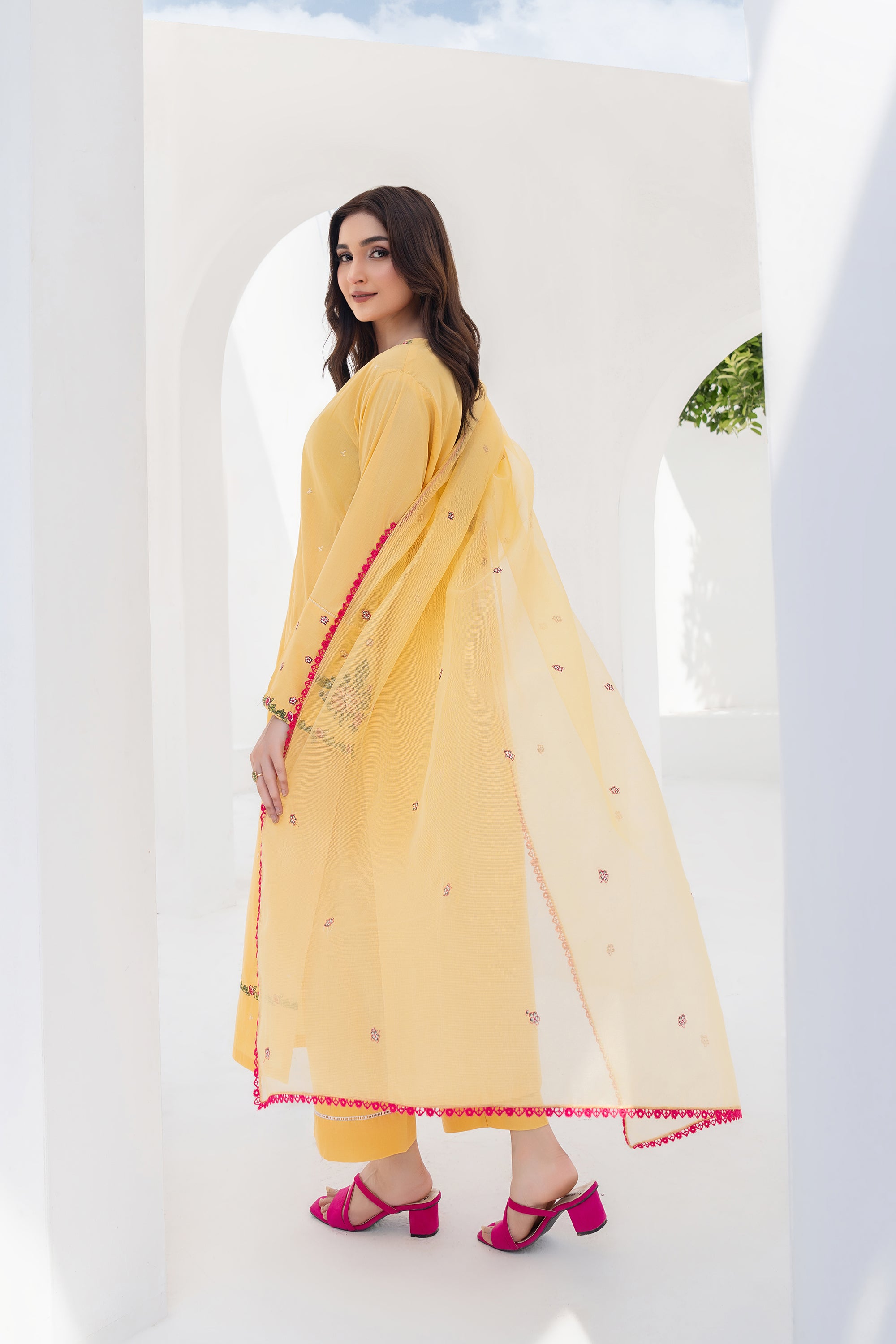 Daffodil - 3 Piece Embroidered Lawn Suit